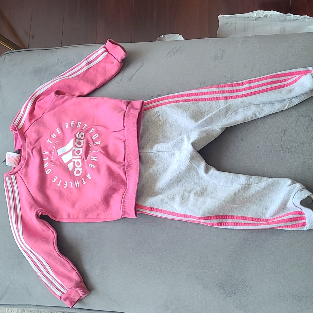 Adidas set pants and blouse - Picture 1 of 1